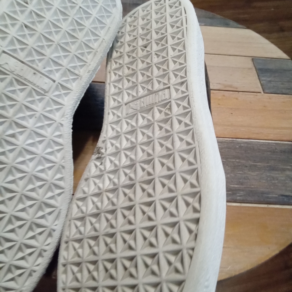Puma Black Athletic Shoes - Picture 13 of 16